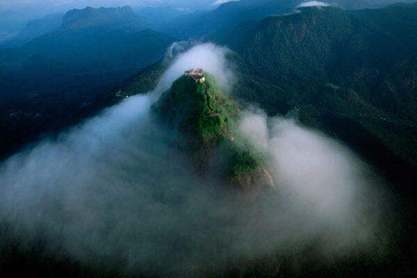 Adam’s Peak Aircraft Tour